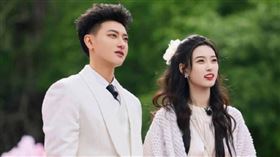 黃子韜、徐藝洋。