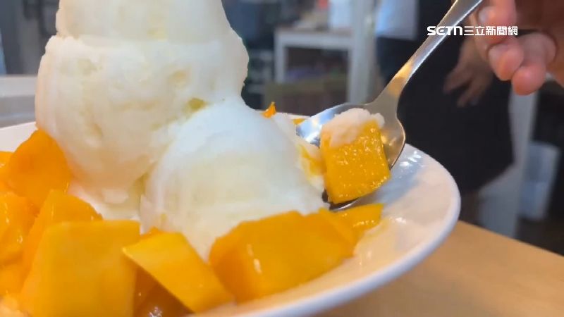 買冰送「不鏽鋼湯匙」沒木棒！網：靈魂呢