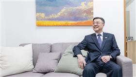 行政院長卓榮泰今(25)日出席「2025第2季中央社會住宅萬華安居開箱活動」。（圖／行政院提供)