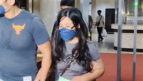 羅明才助理林姿伶以20萬元交保。（圖／翻攝畫面）