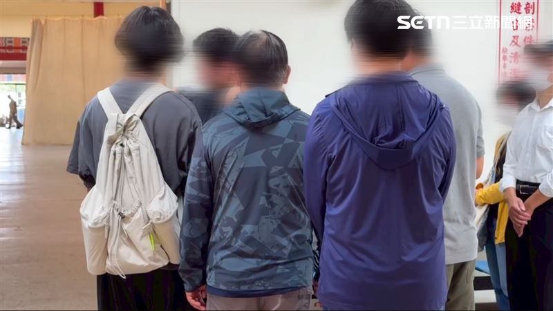 成大學生侯男與友人前往「千層岩瀑布」戲水溺斃,今(26)日檢方進行相驗。(圖/翻攝畫面)