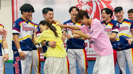 18年沒性生活　60歲楊繡惠激戰啦啦隊國手