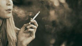 抽菸,二手菸,吸菸
（圖／翻攝自PEXELS）