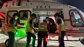 台中,母女,觀光,澎湖,自撞,車禍,橋墩（圖／凌天航空提供）