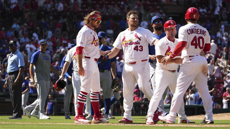 9局下挨163公里觸身球　比賽結束板凳清空