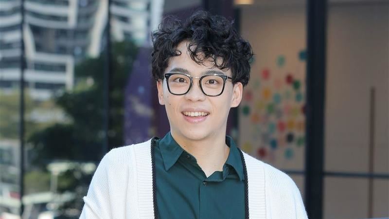 賀瓏全面社死　命理師揭他「復出時間點」