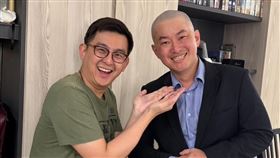 ▲陳柏惟光頭正面照。（圖／翻攝自卓冠廷Threads）

