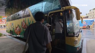 輪椅生搭客運遭拒　志工控：司機說要加錢