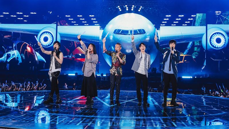 五月天大巨蛋冒大片空位！露真實內幕曝光