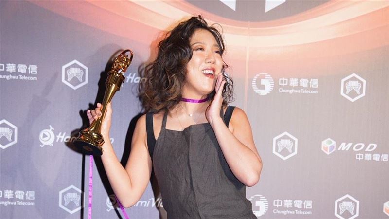 打敗勁敵蔡秋鳳奪台語歌后　李竺芯：超爽