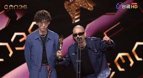 ▲呂士軒勇奪最佳華語專輯獎。（圖／翻攝自台視）