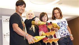 動力火車奪下金曲最佳演唱組合獎。（圖／記者鄭孟晃、趙于瑩攝影）