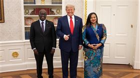 ▲美國居中協調下，盧安達和剛果27日簽署和平協議。（圖／翻攝自X平台 @The White House）