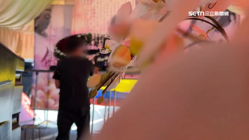 女兒疑缺錢買毒弒母　孫見阿嬤遭割喉嚇壞