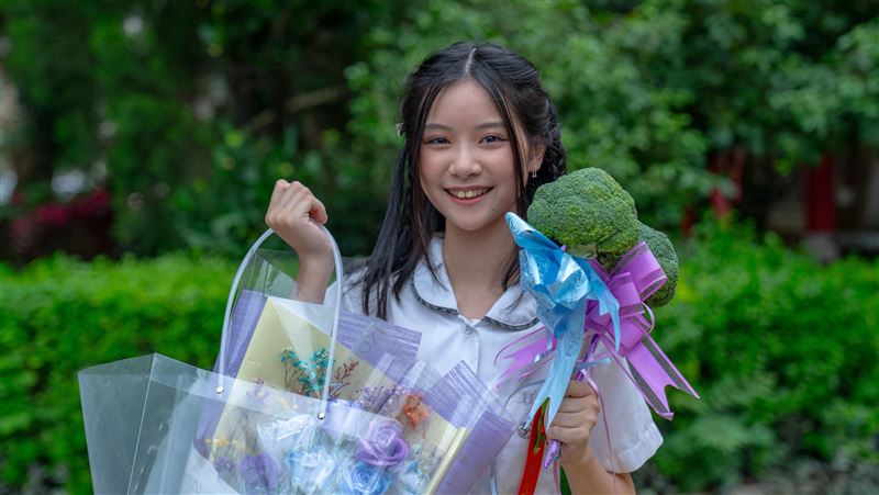 賈靜雯「女兒」考上理想大學！嗨喊難置信