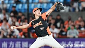 ▲中職36年上半季最終戰，統一獅後援投手高塩將樹。（圖／記者劉彥池攝影）