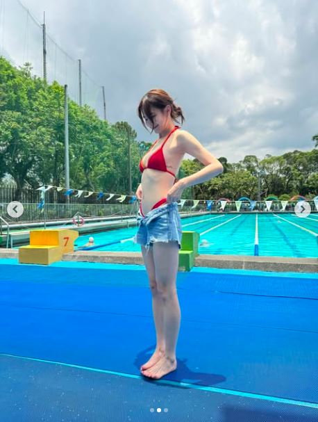 安心亞昨日在社群PO出比基尼照,火辣身材讓人看了噴鼻血。(圖/翻攝自臉書)