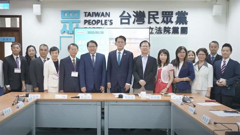 潘孟安率大法官被提名人拜會！白營這樣說