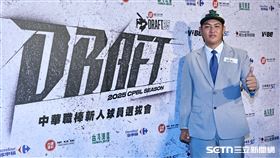 ▲中職36年季中選秀會，台鋼雄鷹選擇韋宏亮當選秀狀元。（圖／記者劉彥池攝影）