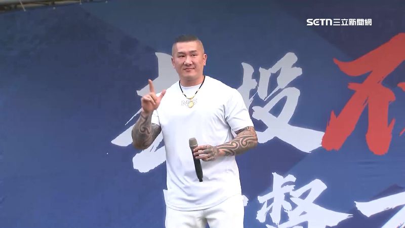 館長稱讓全台灣變中國人　綠委嗆問黃國昌