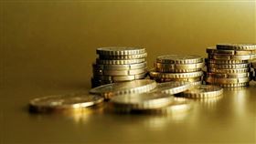 ▲三大法人合計賣超39.5億元，其中外資賣超24.2億元。（示意圖／PIXABAY） 