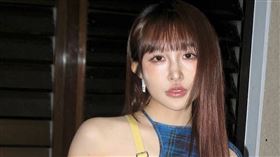 感情事業看似穩定的張若凡，日前被網友爆料財務出現狀況。（圖／翻攝自張若凡IG）