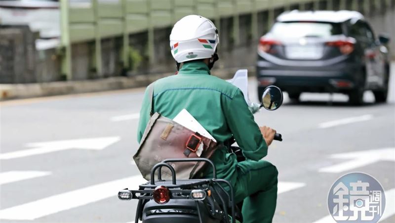 岳母癌友全受害　淫魔郵差偷拍70女私密片