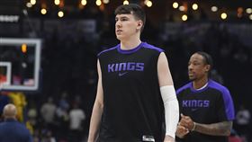 ▲湖人以2年1200萬美元（約3.5億台幣）簽下「高砲台」前鋒拉拉維亞（Jake LaRavia）。（圖／美聯社／達志影像）