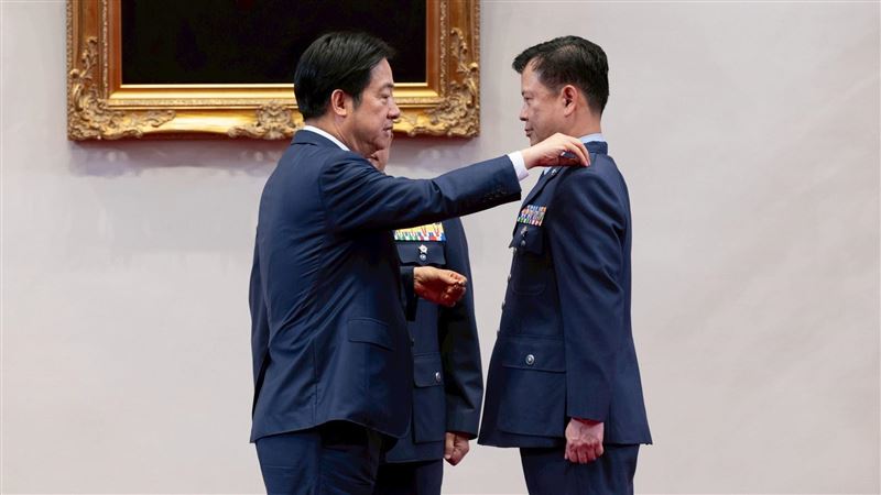 賴清德勉勵將官　網友讀唇語揪超台亮點