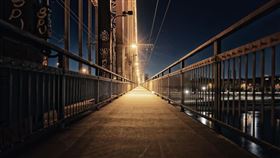 橋（示意圖／翻攝自Pixabay）