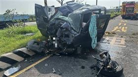 國道,國3,竹南交流道,廂型車,自撞,車禍（圖／翻攝畫面）