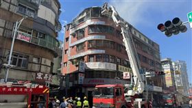 現場搶救過程。（圖／翻攝畫面）