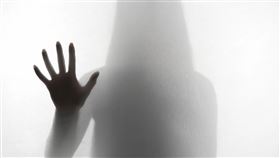 新北新莊,驚爆,性騷,男童,公園,幼女,胸部,警方（示意圖；freepik）