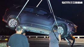 國道3號今（3）日凌晨發生一起4車連環車禍。（圖／翻攝畫面）