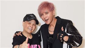 羅志祥和媽媽感情相當好。（圖／寬宏藝術X華納音樂提供）