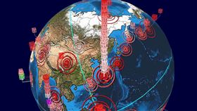 ▲鹿兒島地震監測3D圖「直衝天際」如宇宙電梯。（圖／翻攝自Earthquake 3D Live Feed）