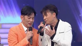 陽帆（左）跟何豪傑互動。（圖／民視提供）