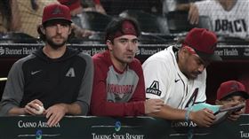 ▲卡洛爾（Corbin Carroll）被觸身球砸左手腕骨裂，明星賽前有望回歸。（圖／美聯社／達志影像）