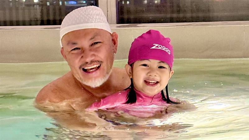 典典寶寶三歲了！劉亮佐上海9天都做這事