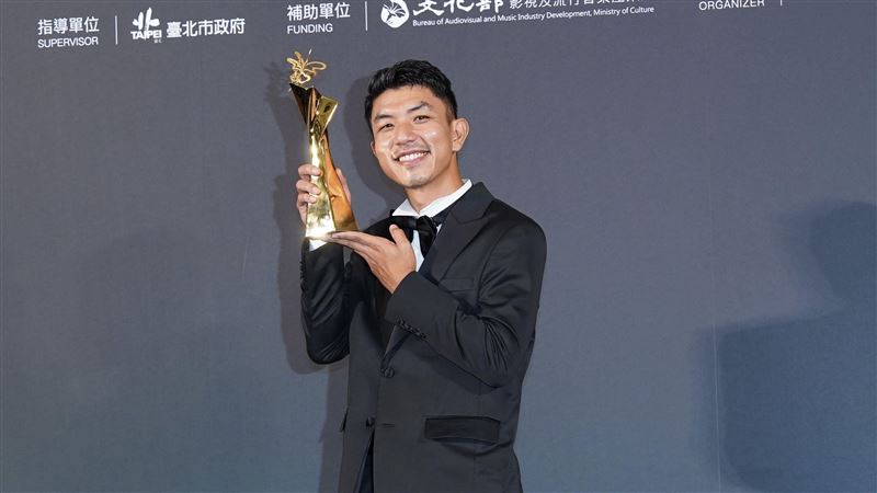 首位外國人奪影帝　萬洛：要放棄時救了我