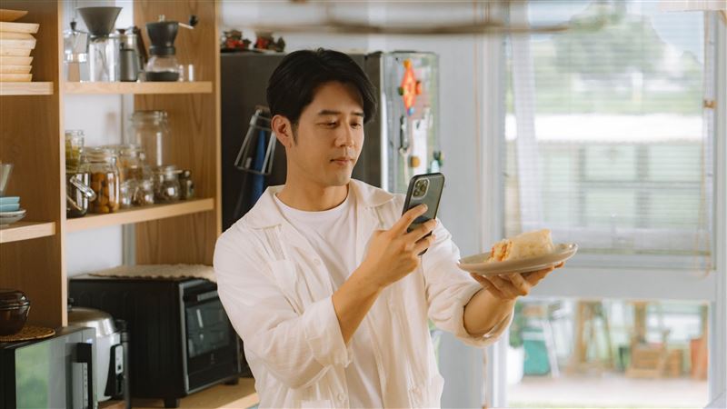 胡宇威遭「悔婚」後曝新戀情！吐拉扯心聲