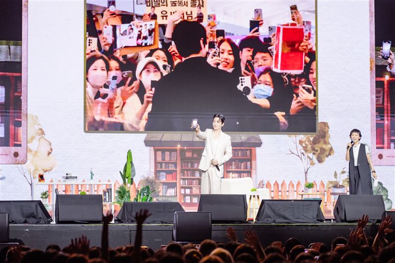 李浚赫相隔五個月再次來臺台灣和粉絲見面。（圖／希林國際提供）
