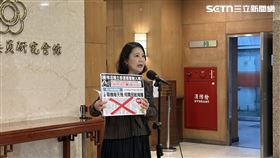 ▲吳思瑤受訪。（圖／記者詹宜庭攝影）