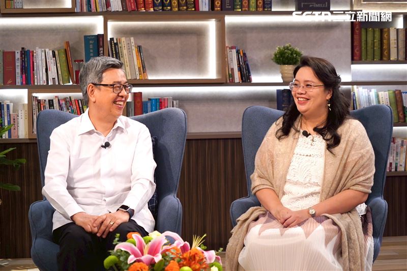 談及家庭生活,陳怡如說,陳建仁在家裡是慈父,但只要不講話「就知道事情大了」,父親很少不高興也從不會打罵。(圖/記者趙于瑩攝影)