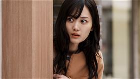 ▲山下美月飾演「弒夫妻」，劇中將有許多驚人之舉。（圖／Hami Video提供） 