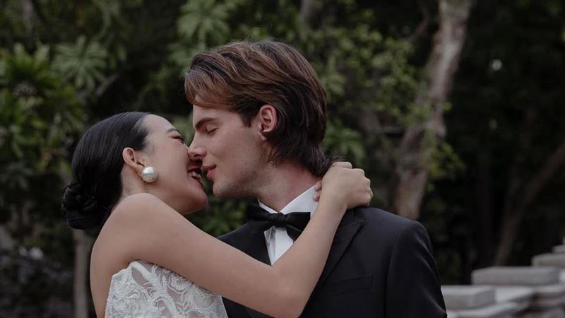 蔡岳勳女兒婚紗照曝！復刻父母20年前美照