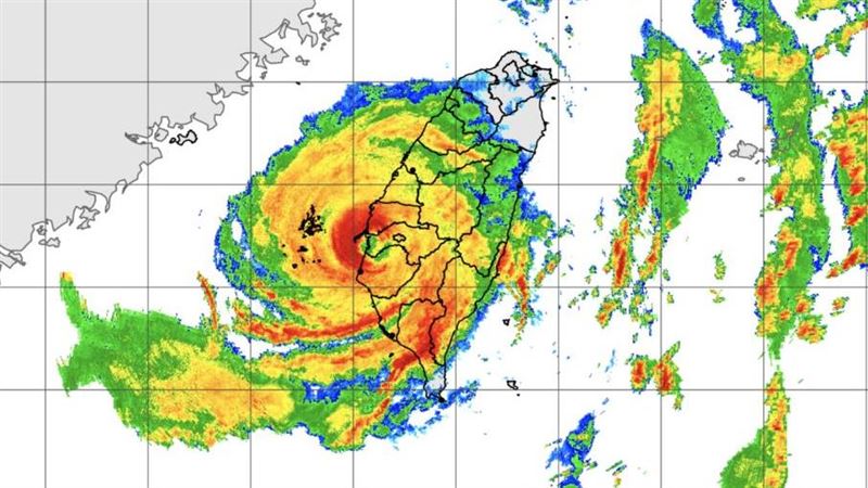 首登陸嘉義創紀錄 丹娜絲成颱不到2天侵台