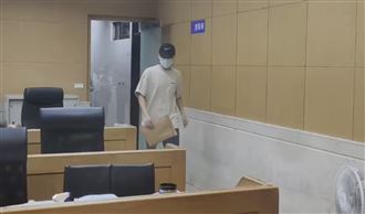 走私鳳凰電波業者聲押　行政院科長交保