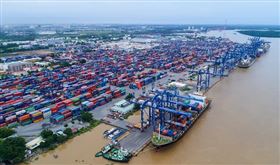 ▲越南胡志明卡萊港，川普課越南關稅20%，但若其他國家在此轉運則另外課40%關稅，防止洗產地。（圖／翻攝自Google Map） 