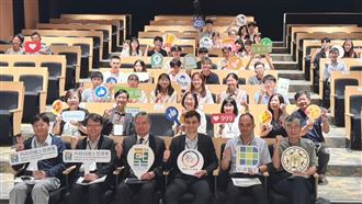 首屆「人本街道黑客松」頒獎　創意無限！